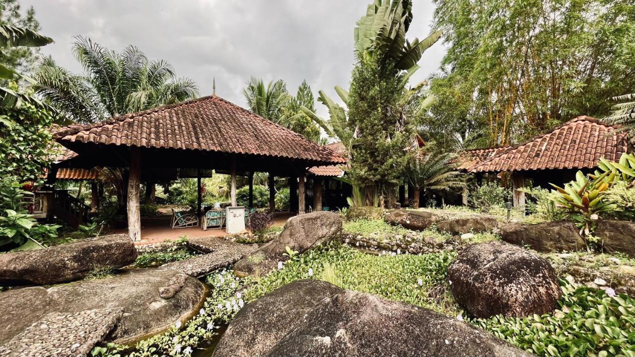 Sahom Valley Resort - Agro & Eco Park Kampar Eksteriør billede